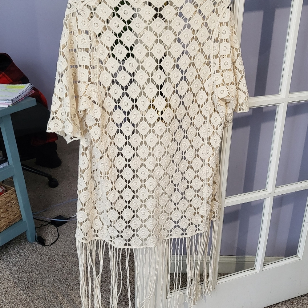 NWT House of Harlow 1960 crochet kimono - Picture 4 of 5